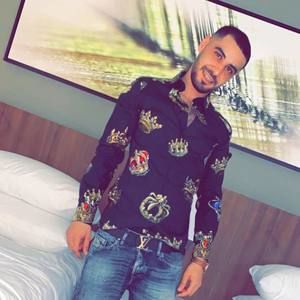 Meet your Posher, Mohammed